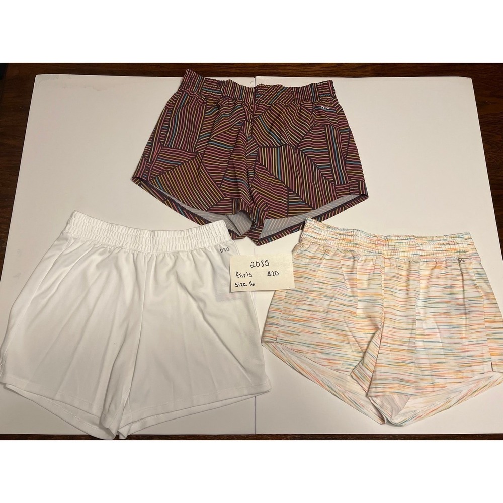 Girls size 16 shorts (2085)